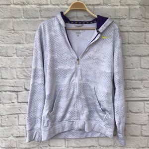 3 for $ 30 Nike hoodie